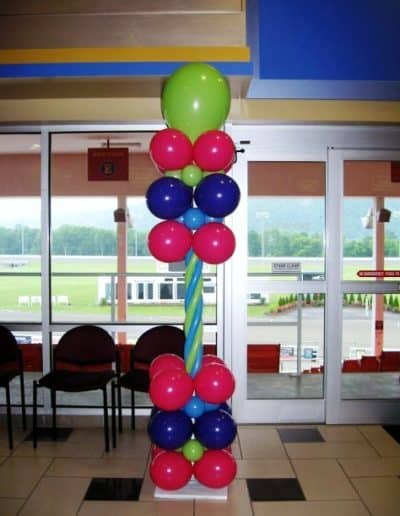 Many different balloon sizes colorful balloon column-Tioga Downs