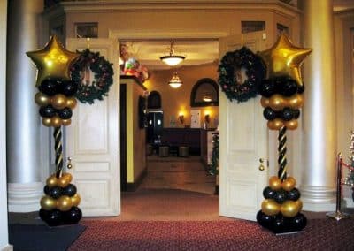 Elegant & inviting balloon entrance-Remliks