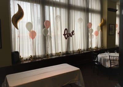 Window sill balloon room décor-Remliks